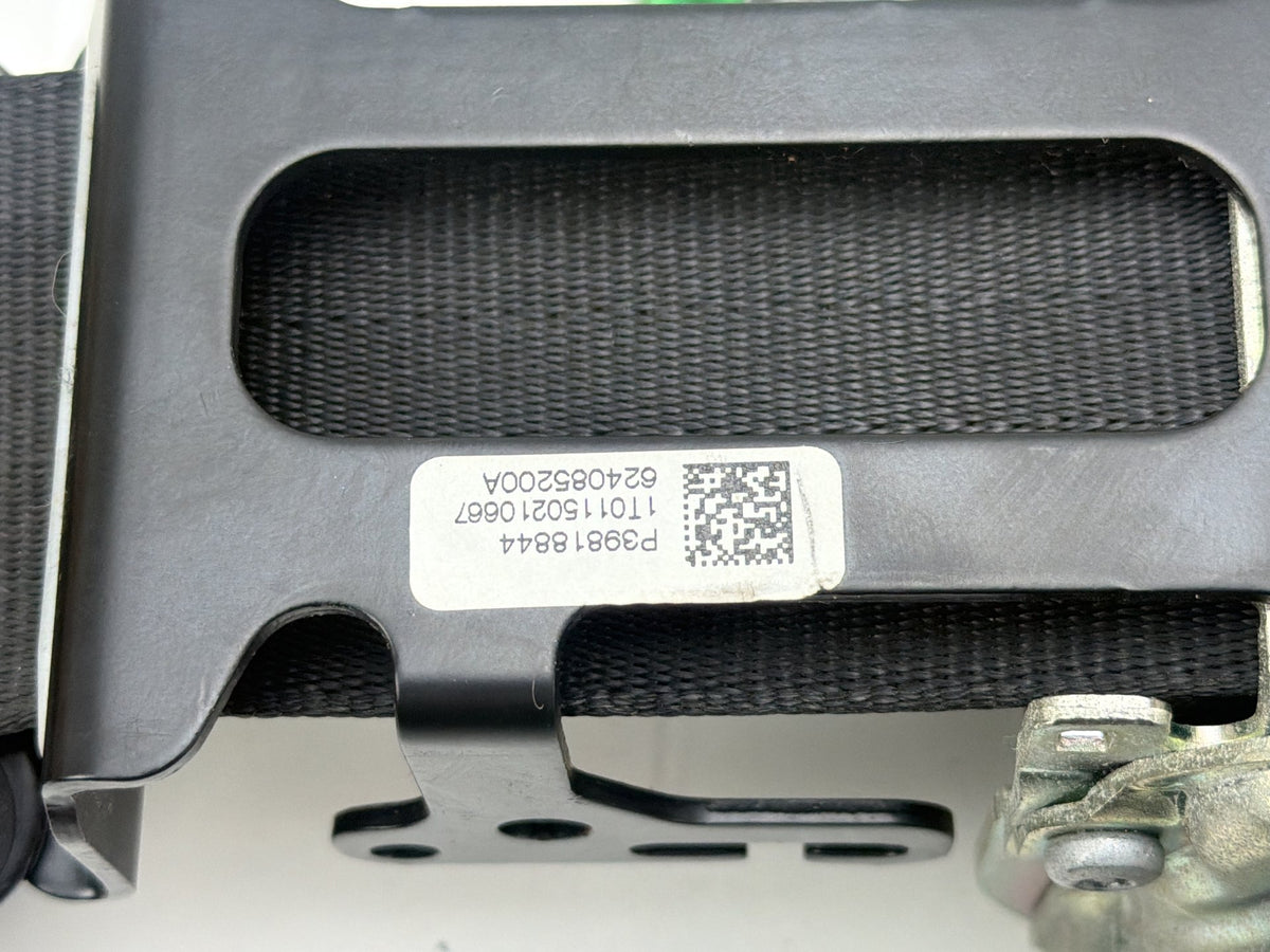 2011-2018 Volvo S60 Front Right Passenger Side Seat Belt Retractor OEM