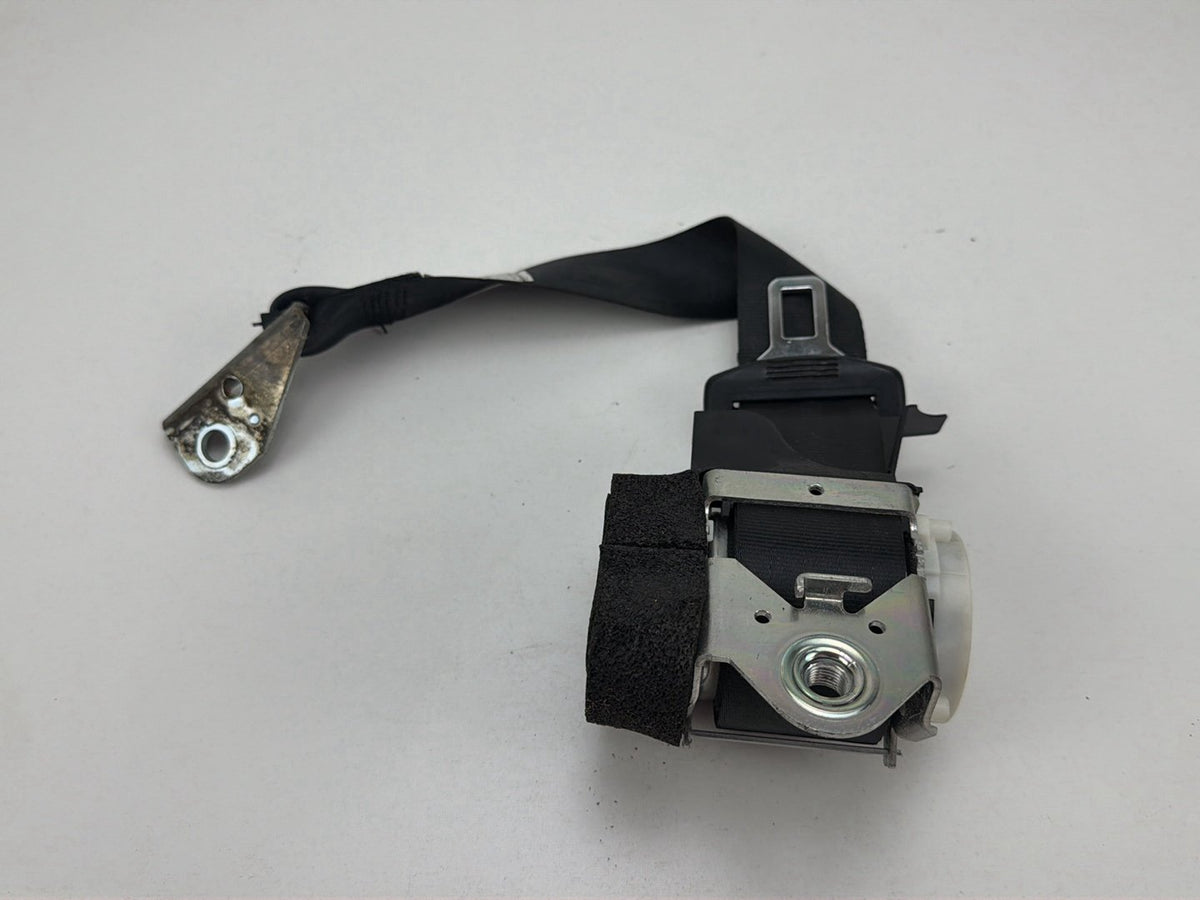 2013-2017 Volkswagen Tiguan Right Rear Seat Belt 5N0857806B OEM