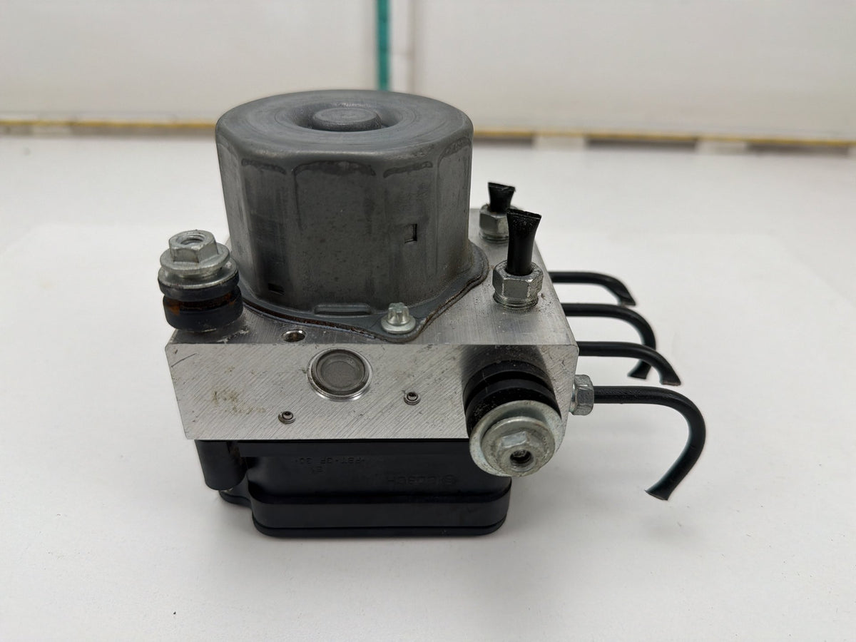 2015-2016 ubaru Impreza ABS Anti-Lock Brake Pump & Module 27536FJ220 OEM