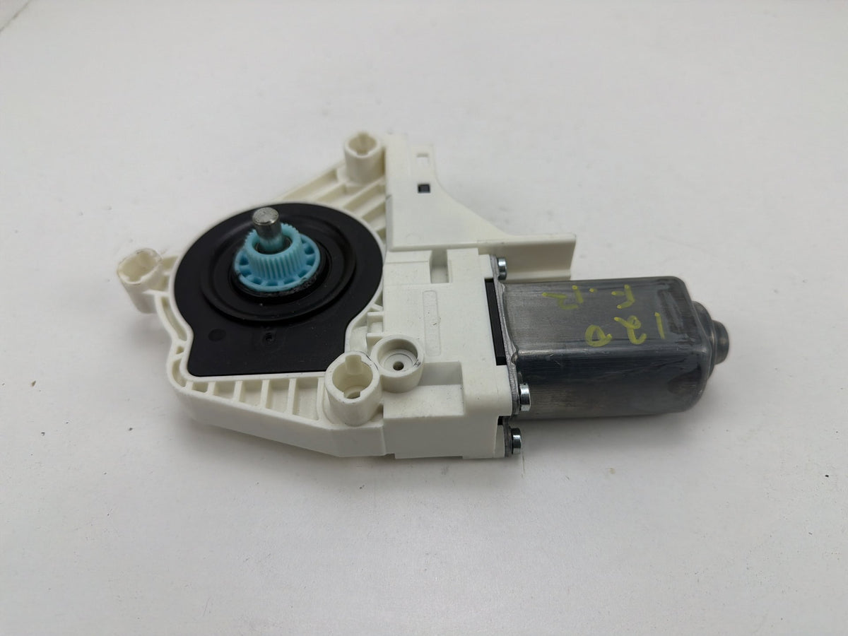 2009-2017 Audi Q5 Front Right Side Power Window Regulator Motor 8K0959802B OEM