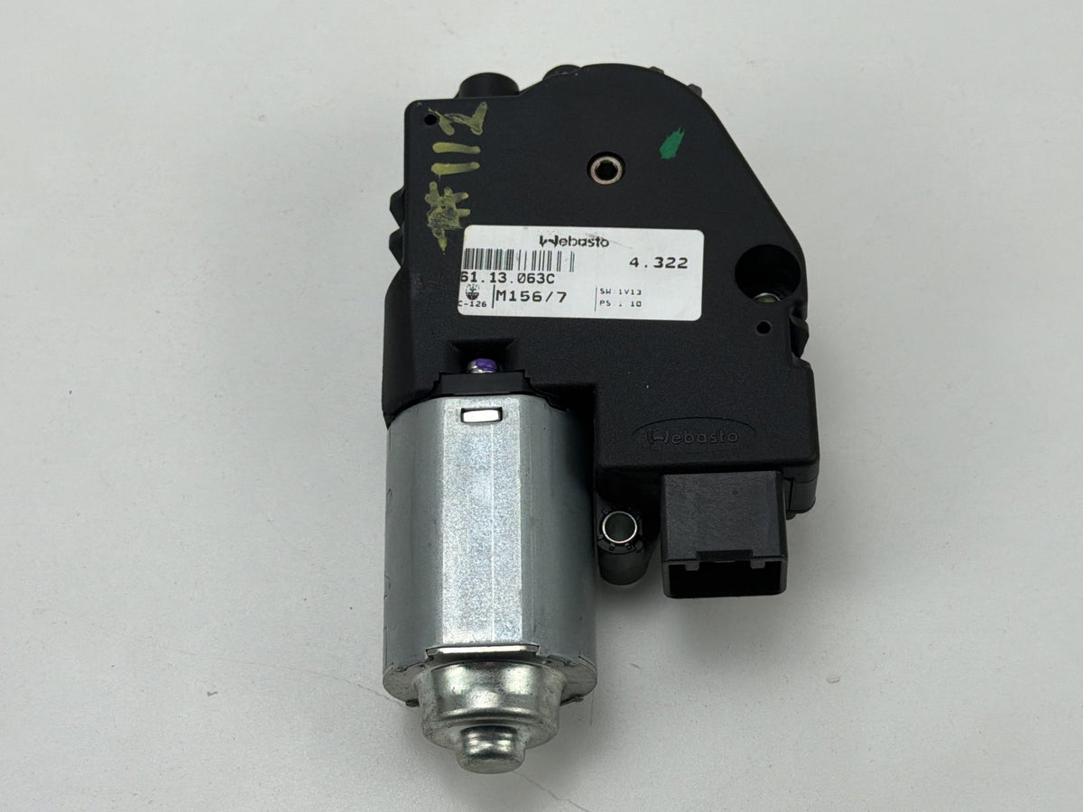 2014-2021 Maserati Quattroporte Power Sunroof Moonroof Motor 1711000AA OEM