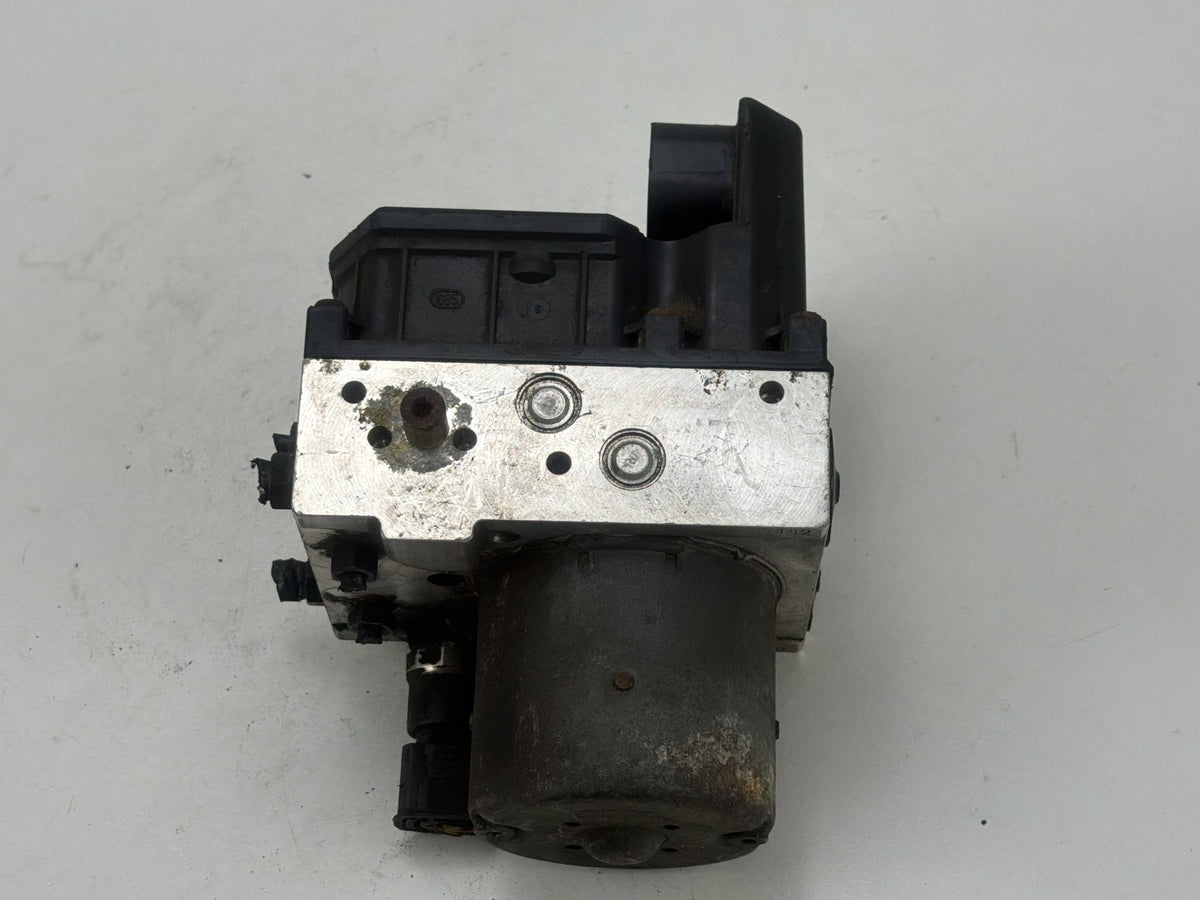 2002 Audi A6 Quattro ABS Anti-Lock Brake Pump Control Module 4B0614517R OEM