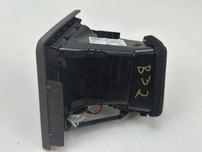 2010-2011 Mercedes-Benz E-Class-Front Right Air Vent A2078300254 OEM