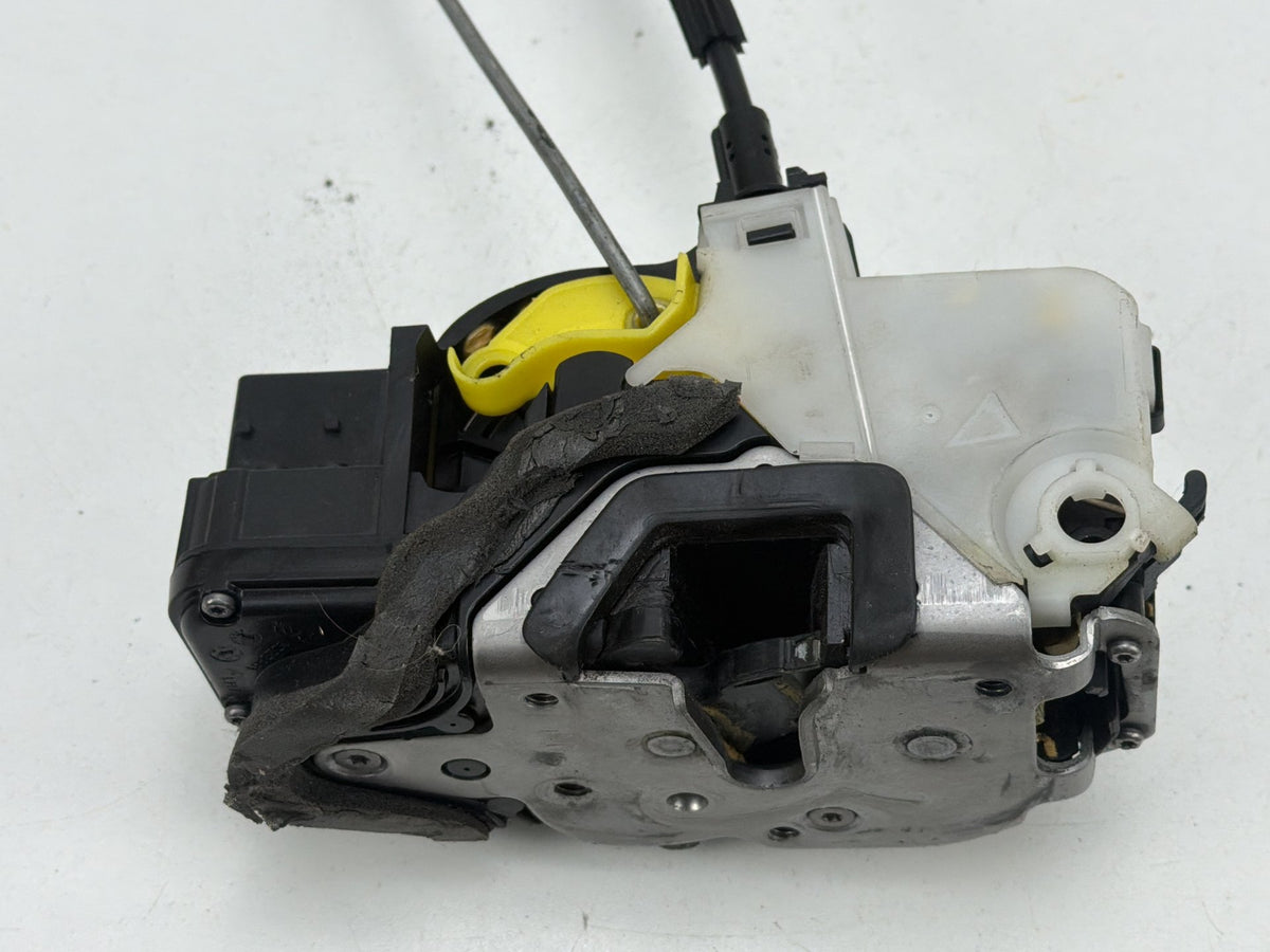 2011-2016 Chevrolet Cruze Front Left Door Lock Latch Actuator Motor 13579564 OEM