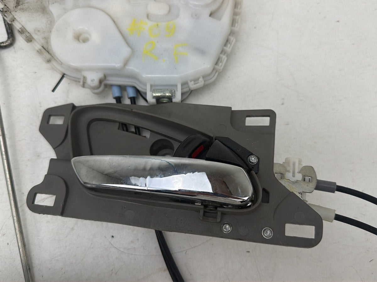 2007-2012 Acura RDX Right Front Exterior/Interior Door Handle 607646AA OEM