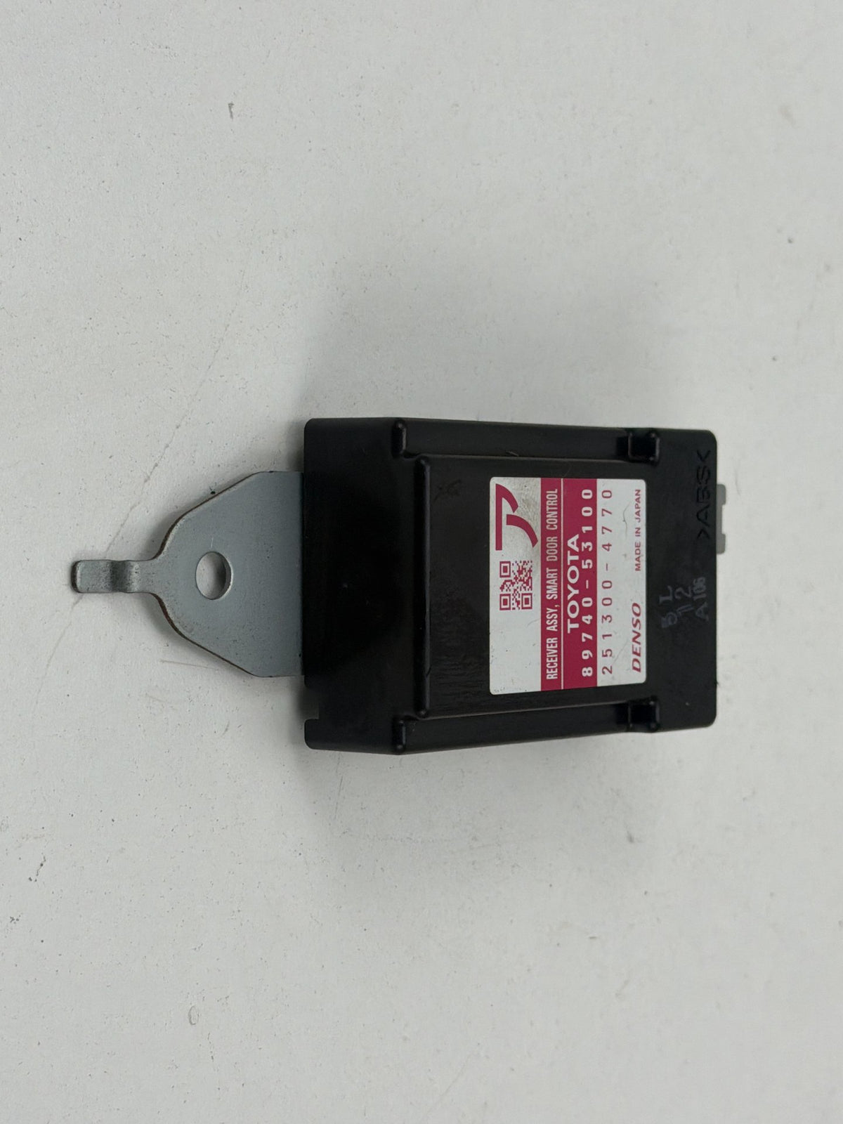 2010-2015 Lexus IS250 Door Control Module 251300-4770 OEM