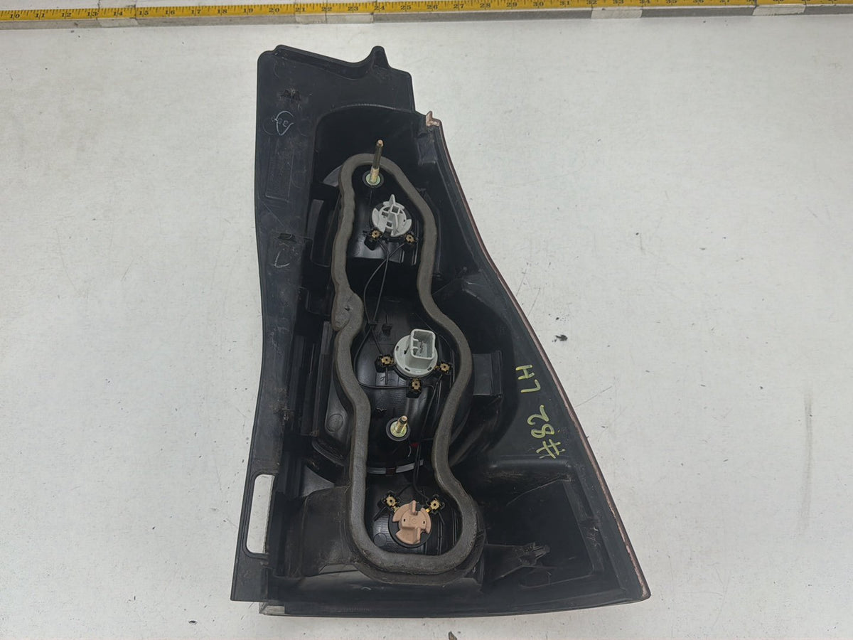 2003-2005 Toyota 4Runner Rear Left Driver Side Tail Light Assembly OEM