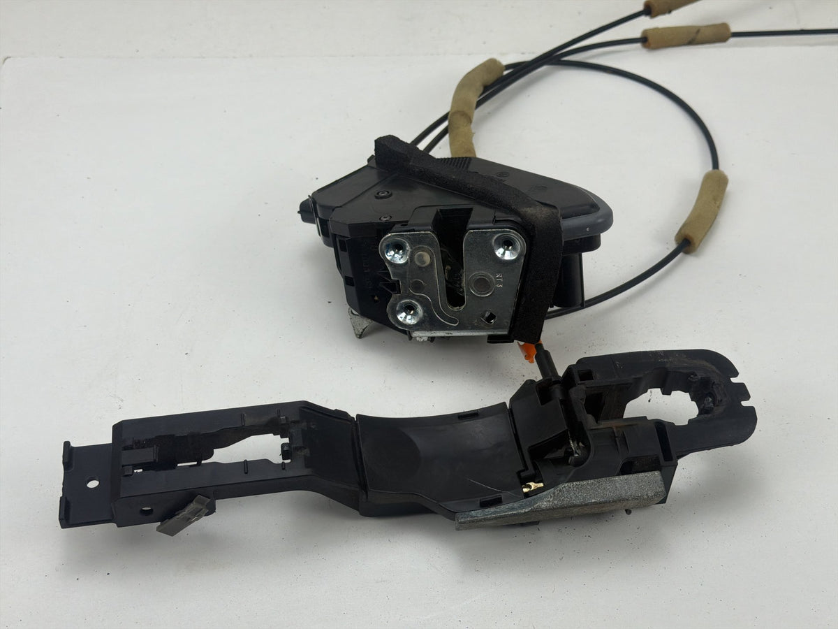 2013-2019 Nissan Sentra Front Right Side Door Lock Actuator W/Handle Bracket OEM
