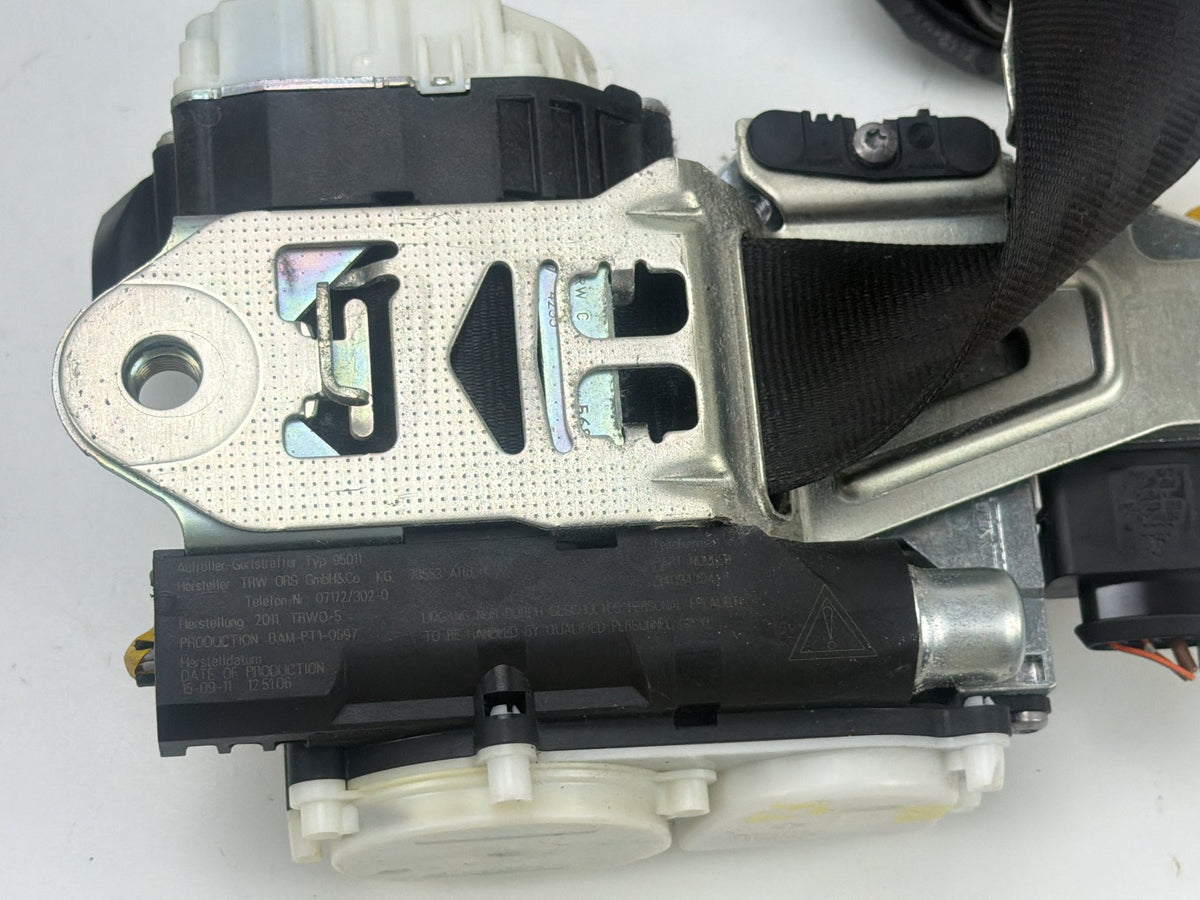 2012-2018 Audi A7 Quattro Front Left Driver Side Seat Belt 34075041C OEM