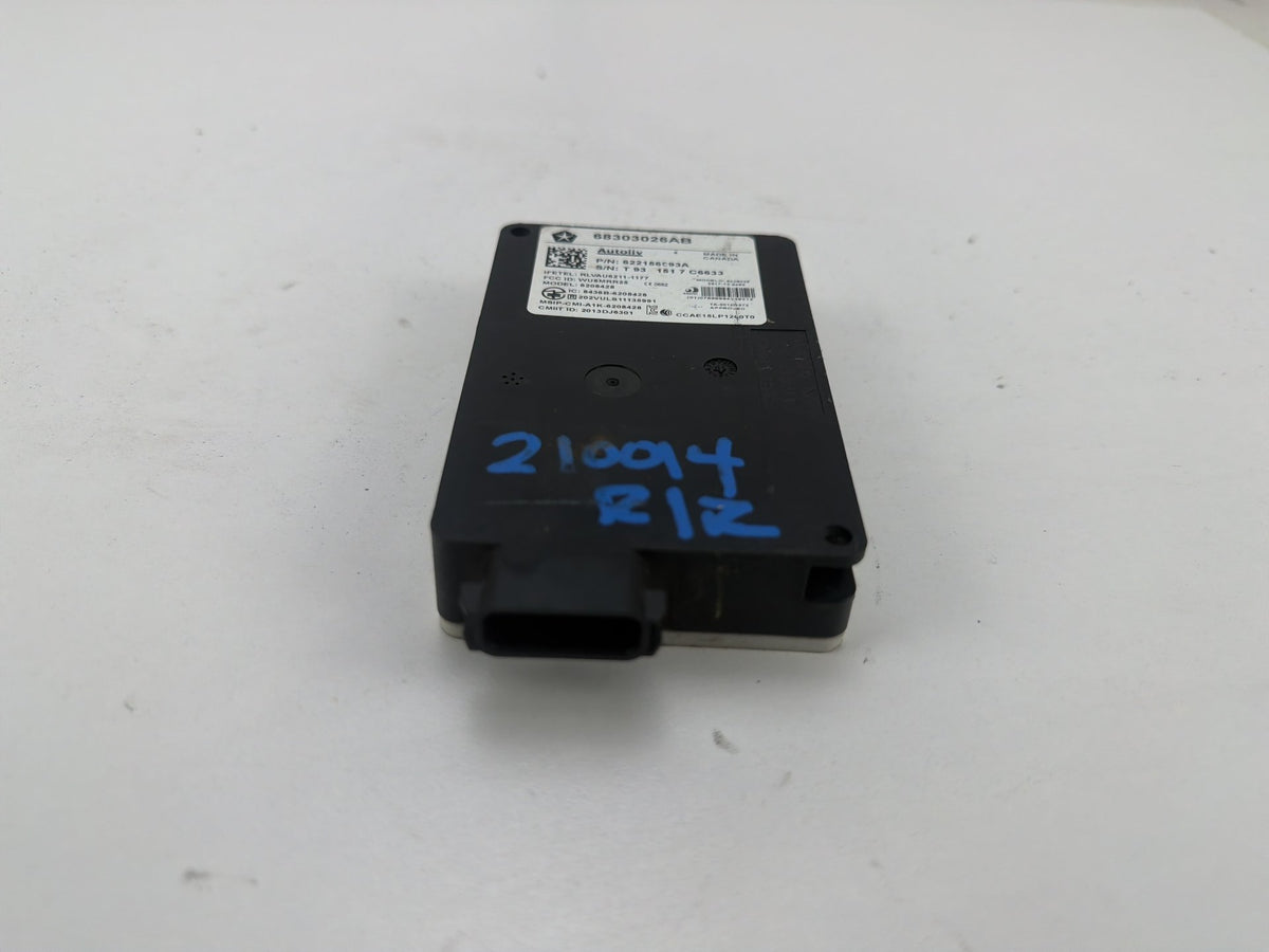 2015-2018 Dodge Chrysler 300-Blind Spot Detection Control Module 68303026AB OEM