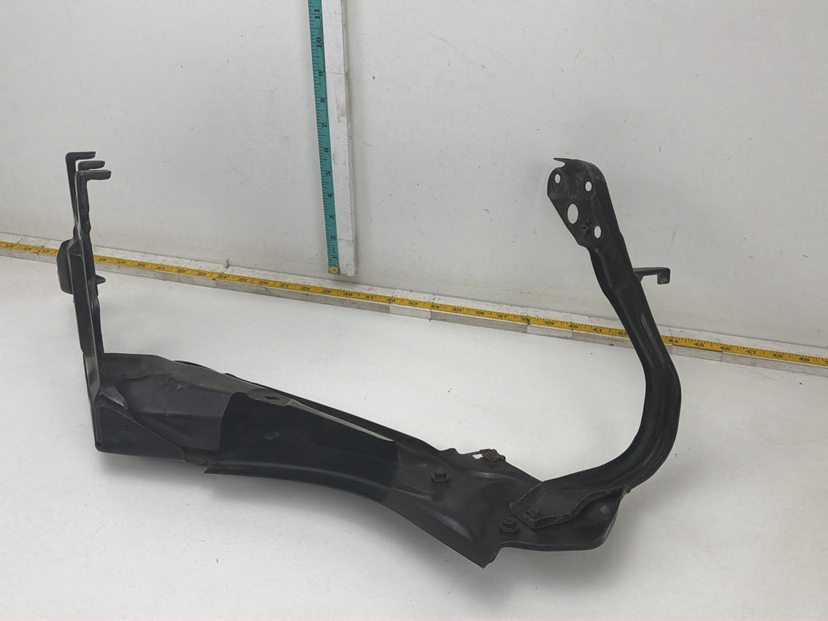 2007-2013 Mercedes-Benz S-Class 550 W221 Left Headlamp Bracket OEM