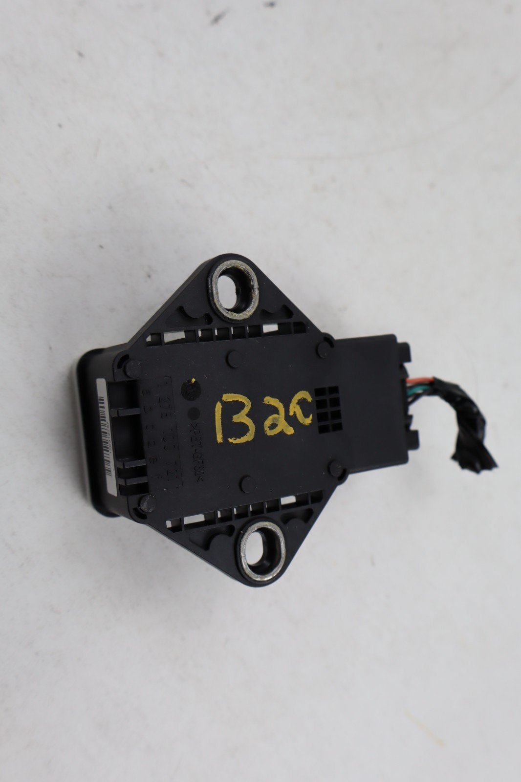 2012-2019 Fiat 500 Bosch Yaw Turn Rate Sensor Module Unit 68073504AA OEM