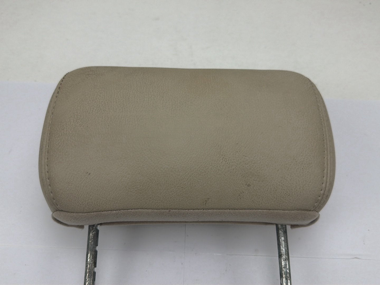 2003-2006 Lincoln Navigator Rear Seat Headrest OEM