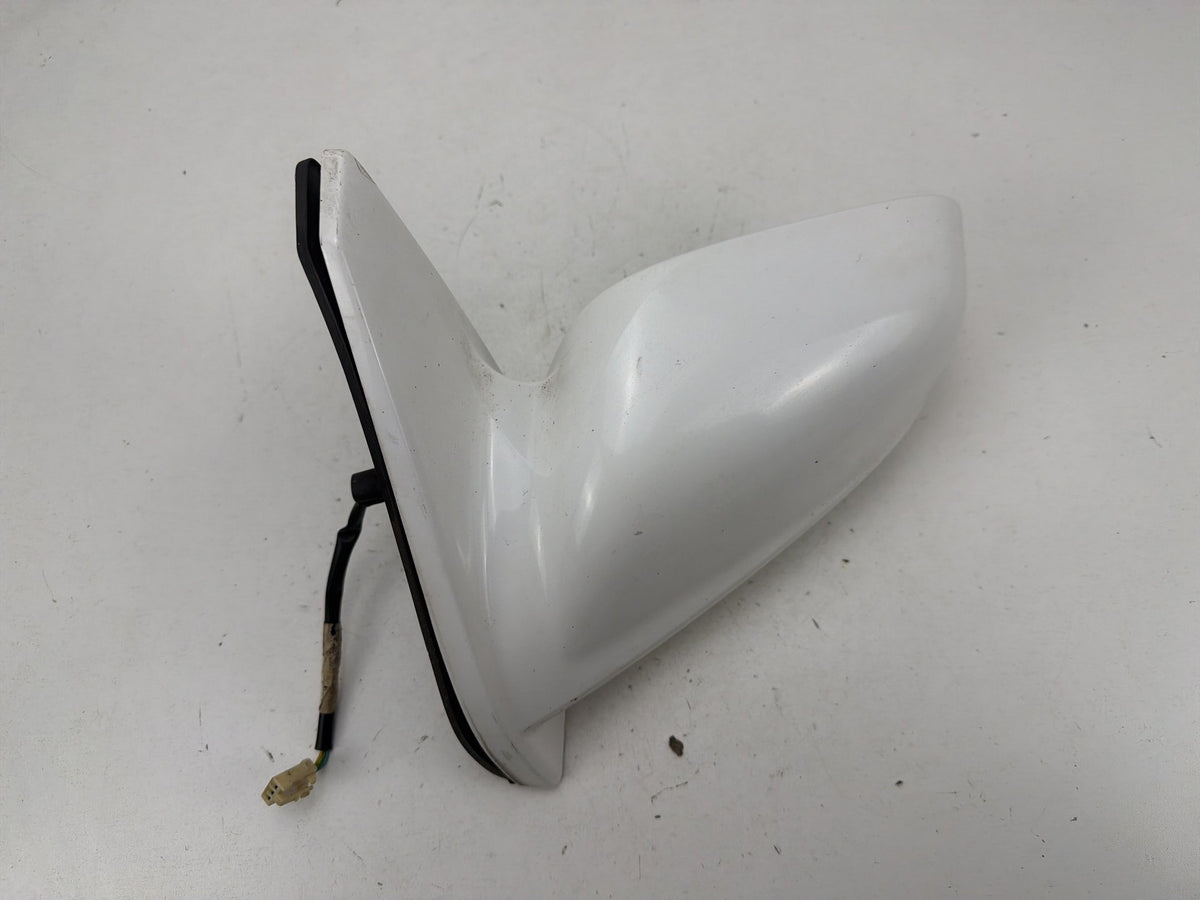 2003-2008 Toyota Matrix Front Left Driver Side View Door Mirror OEM