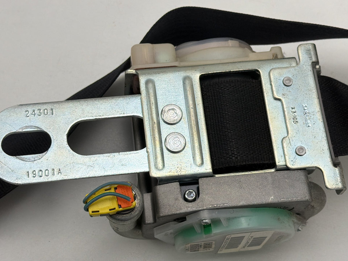 2014-2021 Jeep Grand Cherokee Front Right Passenger Side Seat Belt Retractor OEM