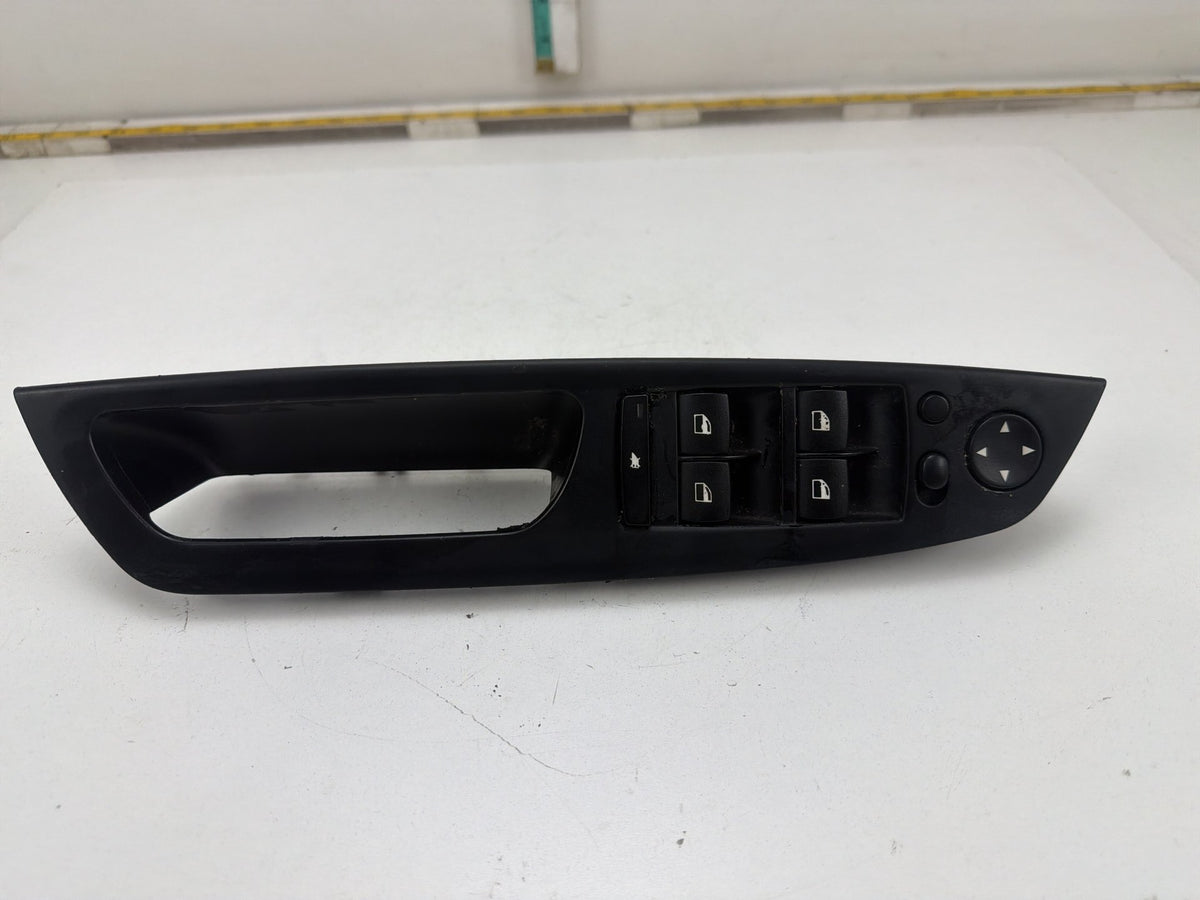 2007-2013 BMW X5 Front Left Side Master Window Switch Bezel 9218044-04 OEM