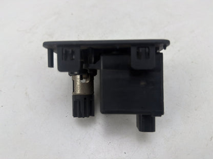 2005-2007 Ford F-250 Super Duty Power Point Outlet Switch F81B-14B268-AE OEM