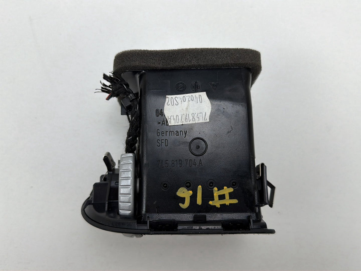 2003-2006 Porsche Cayenne Right Passenger Side Dashboard Air Vent 7L5819704A OEM