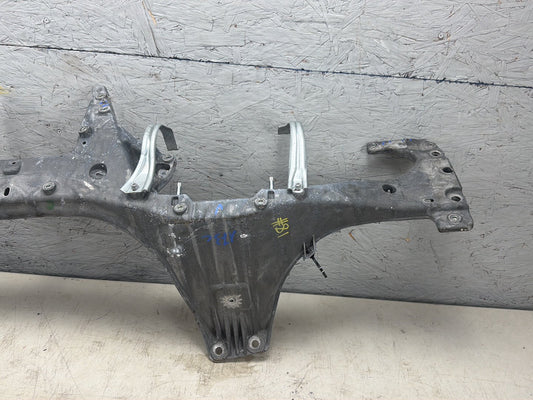 2014-2017 Maserati Ghibli Dash Holder Bracket Carrier Frame 670003676 OEM