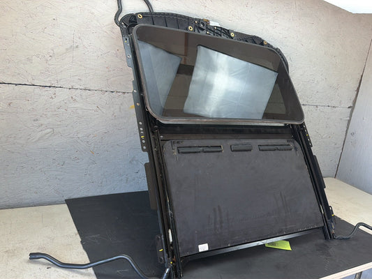 2014-2017 Maserati Ghibli M157 Upper Sunroof Glass Frame w/ Motor Assembly OEM