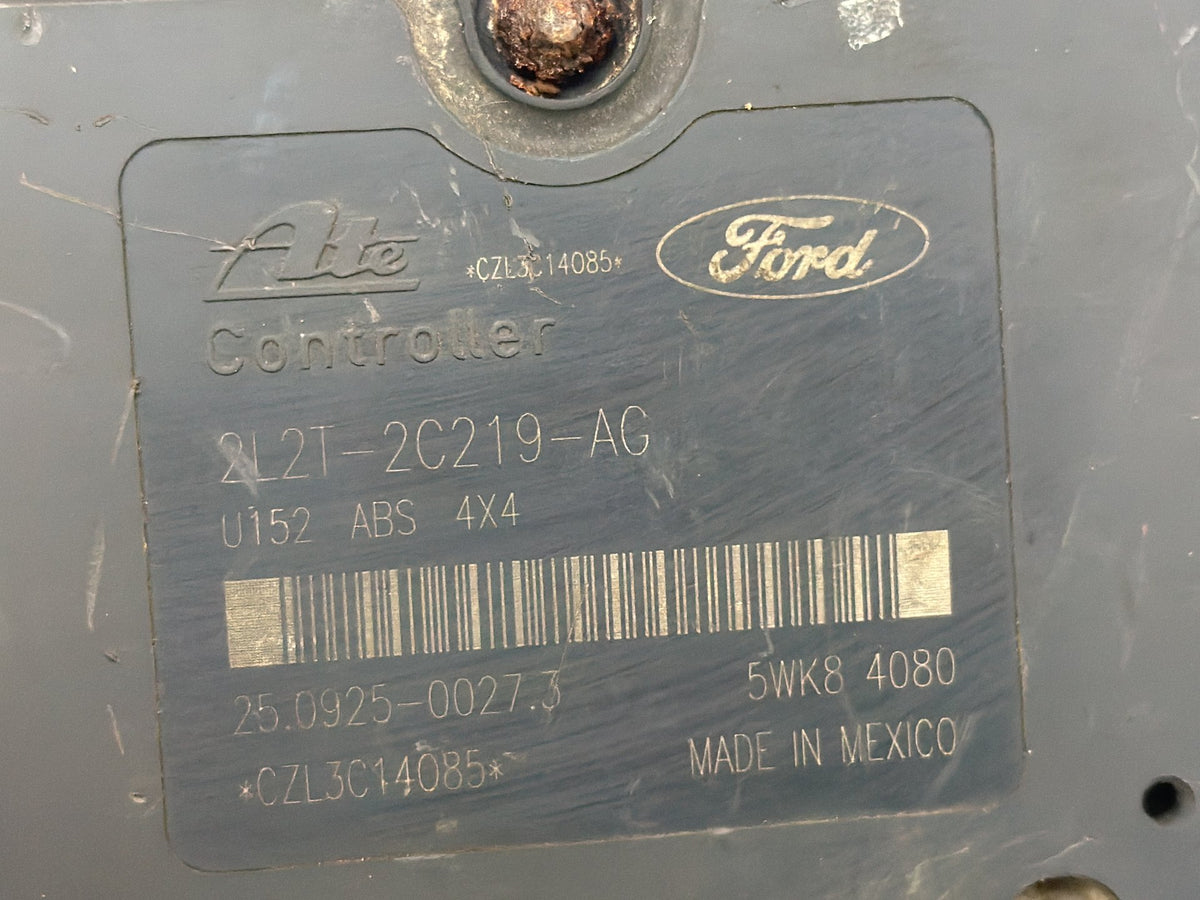2002-2003 Ford Explorer Anti-Lock Brake ABS Pump Control Module 2L2T2C219AG OEM