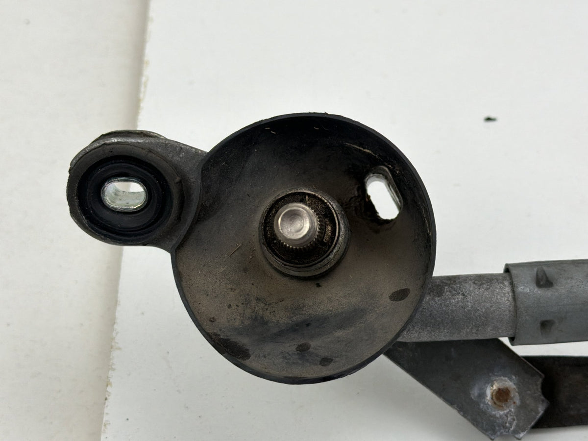 2006-2013 Lexus IS250 Windshield Wiper Motor Transmission Linkage Assembly OEM