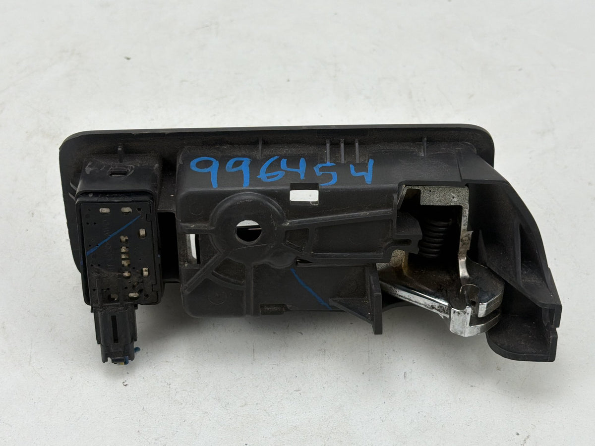 2011-2014 Ford Mustang Front Left Side Interior Door Handle 4R3X-6322601-A OEM