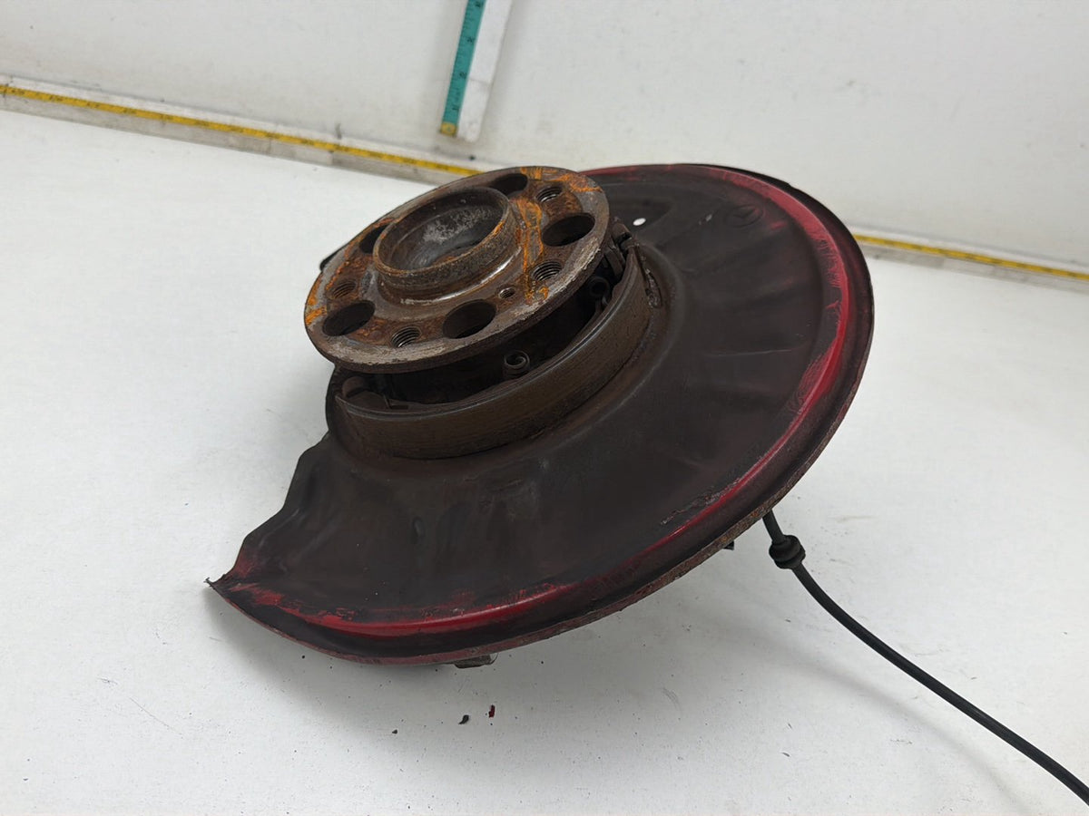 2006-2011 Mercedes-Benz E350 Rear Left Spindle Knuckle Wheel Hub OEM
