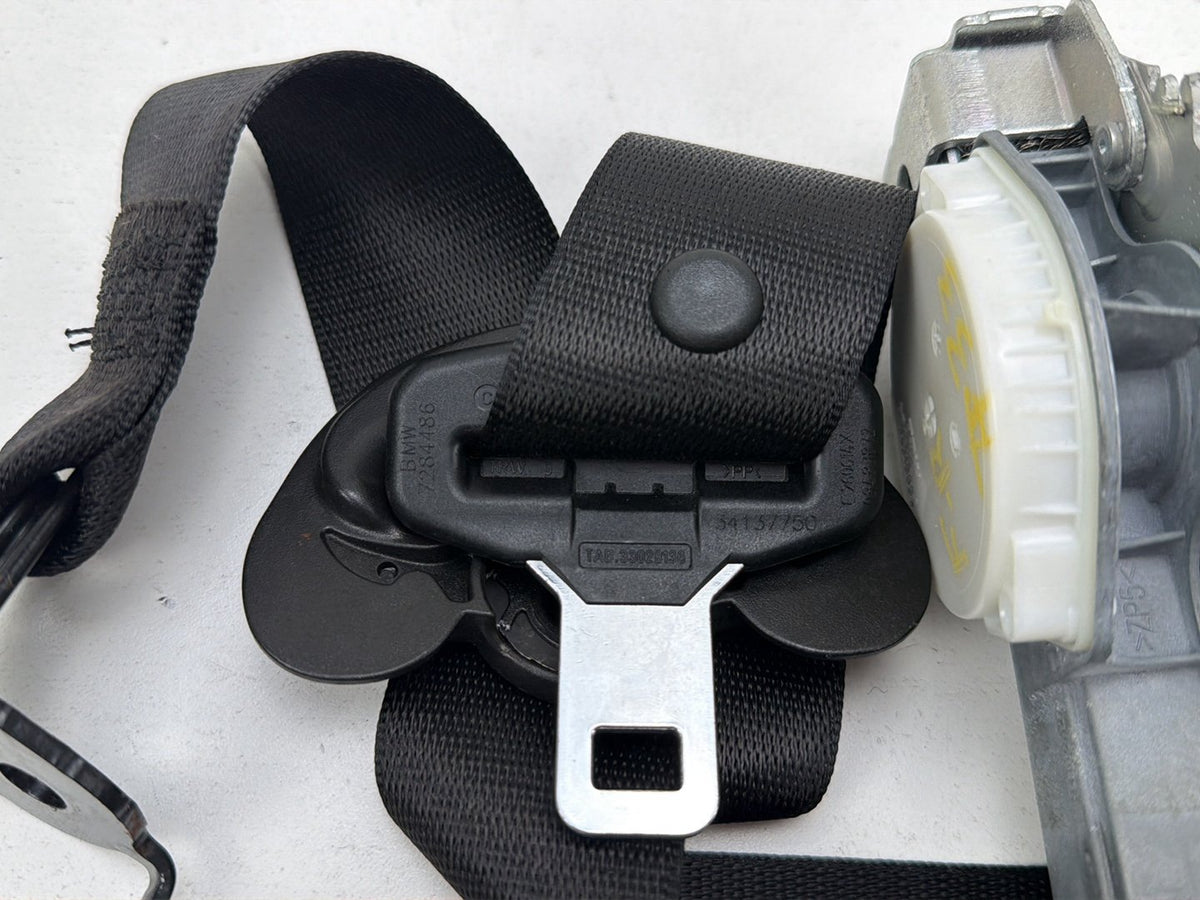 2014-2016 BMW 228i F22-Front Right Seat Belt Retractor 34143193C OEM