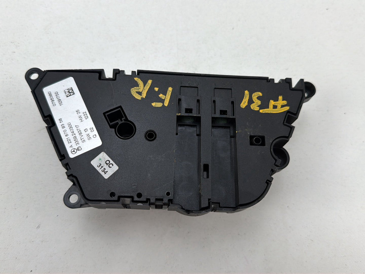 2007-2013 Mercedes-Benz S-Class W221-Front RH Passenger Seat Control Switch OEM