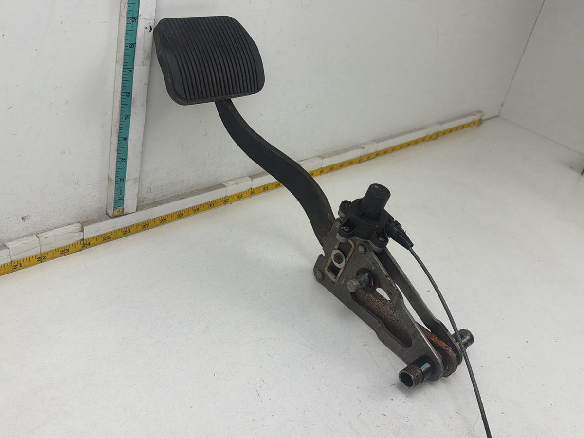 2003-2006 Lincoln Navigator Automatic Accelerator Brake Pedal OEM