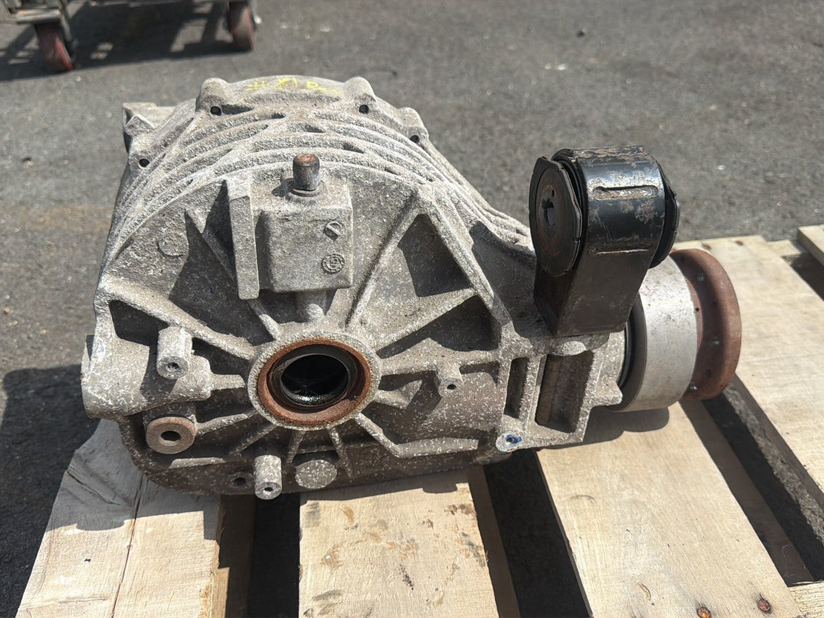 2014-2017 Maserati Ghibli M157 Rear Differential Axle Carrier 2.80 670030134 OEM