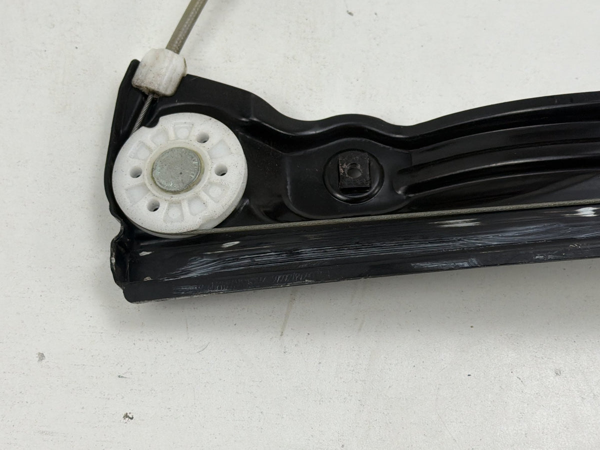 2012-2016 Chevrolet Cruze Front Right Side Door Window Regulator Motor OEM