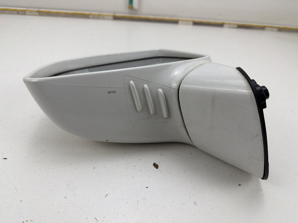 2007-2009 Kia Rondo - Driver Left Side View Power Door Mirror OEM