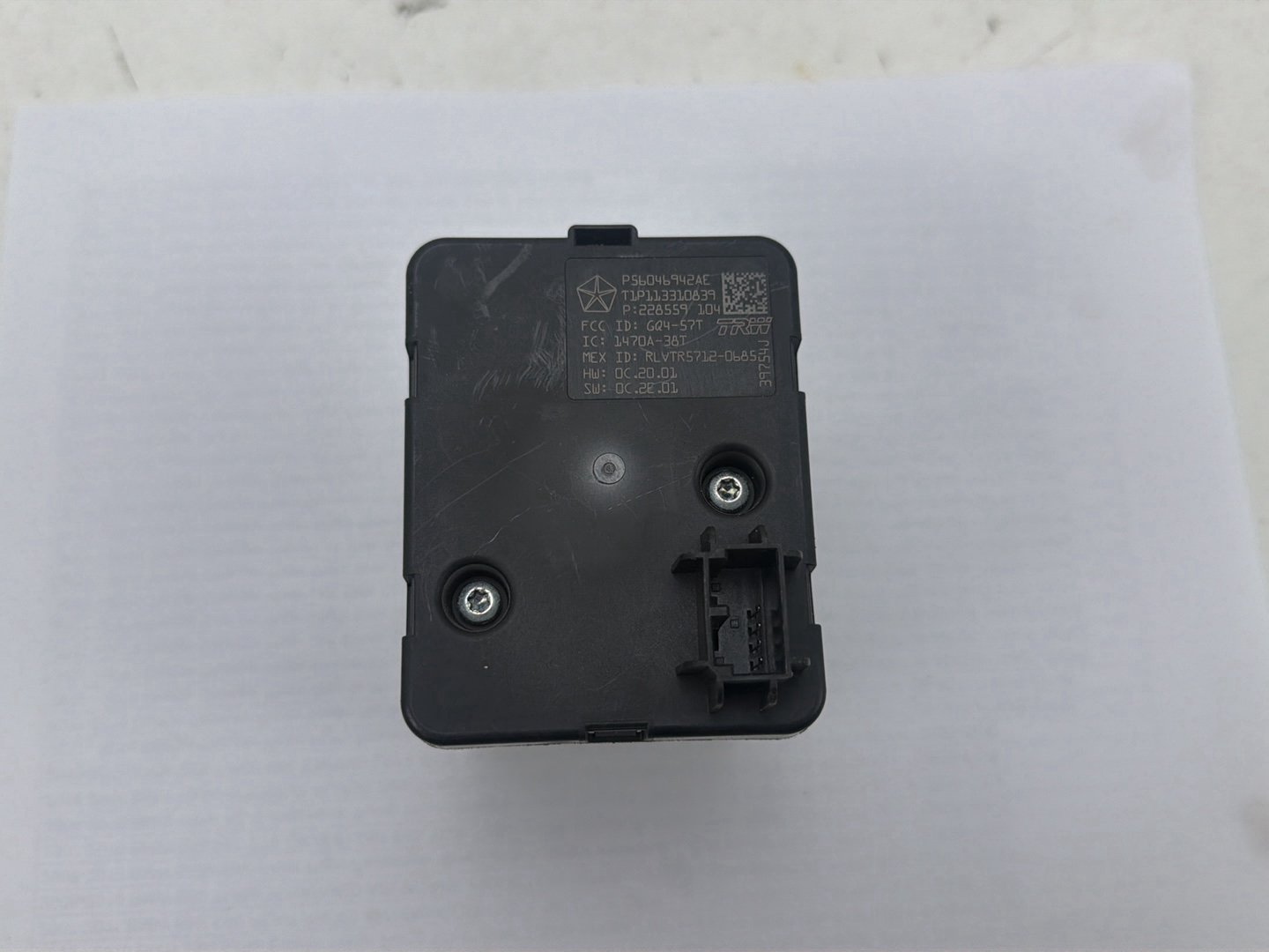 2013-2018 Ram 1500 Wireless Ignition Node WIN Module Key Fob Receiver OEM