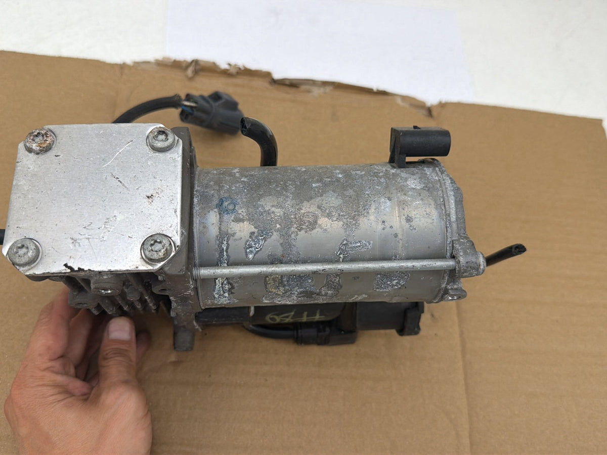 2010-2013 - Land Range Rover Sport Air Suspension Compressor BH32-19G526-DF OEM