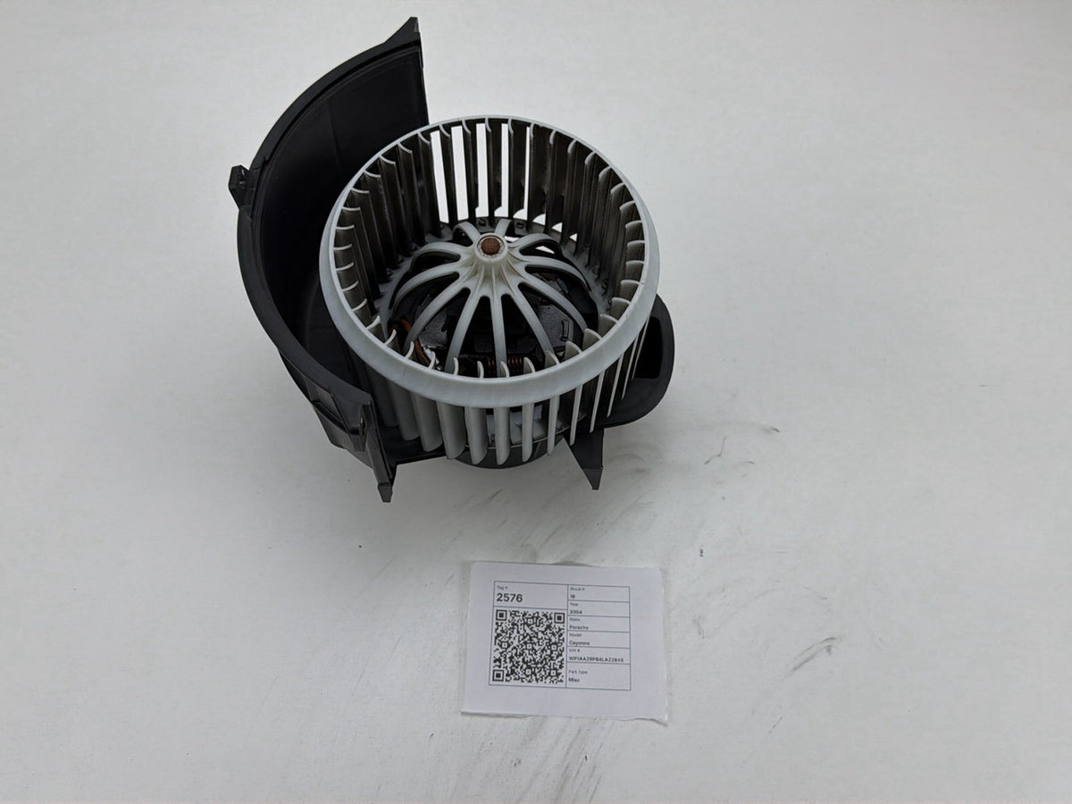 2003-2006 Porsche Cayenne A/C Heater Blower Motor Front Fan 7L0820021L OEM