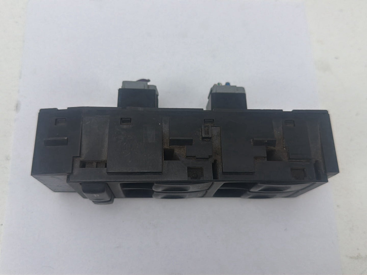 2004-2005 Dodge Durango Driver Left Door Power Window Switch 04602342AE OEM