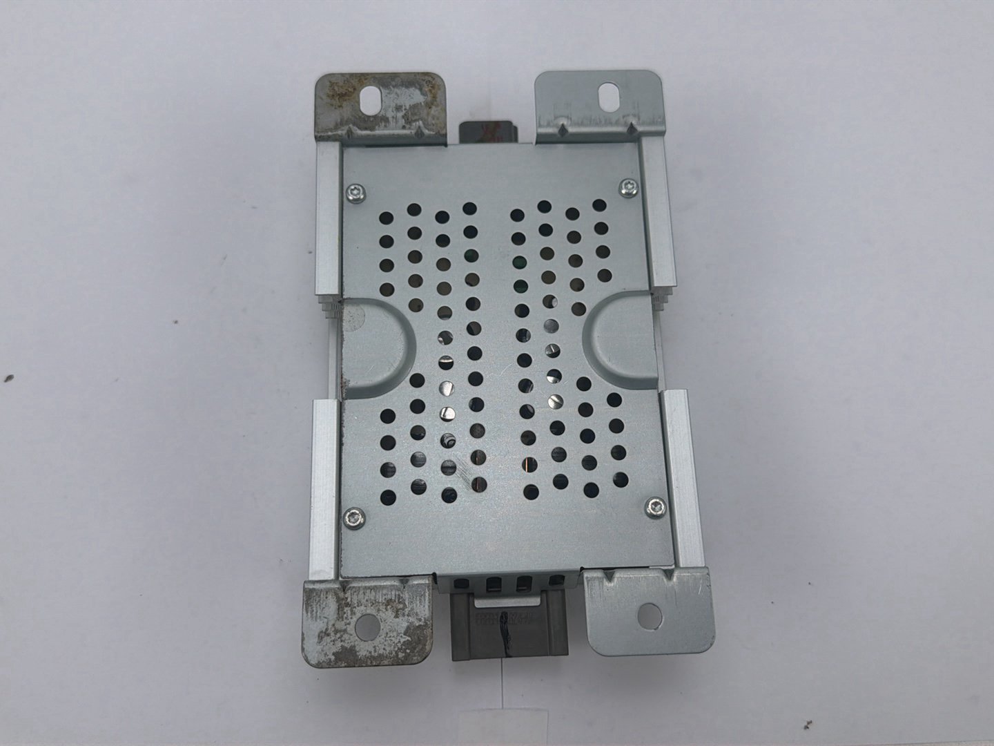 2002-2005 Lincoln Navigator U228-Radio Audio Amplifier Module 2C6F-18C808-AA OEM