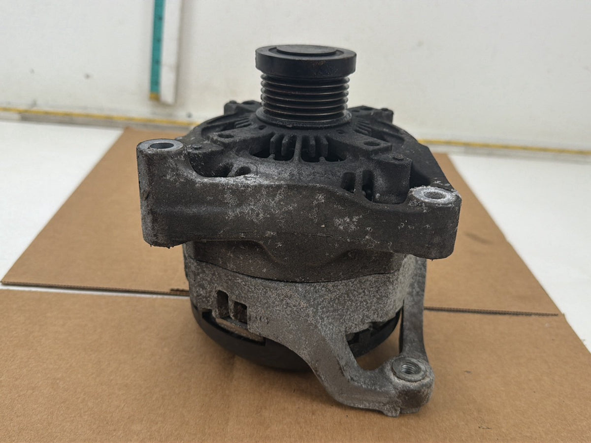 2012-2015 BMW X1 E84 Engine Alternator Generator 7605478-04 OEM