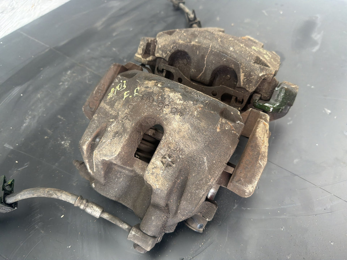 2012-2015 Jeep Grand Cherokee Front Left & Right Brake Calipers Set OEM