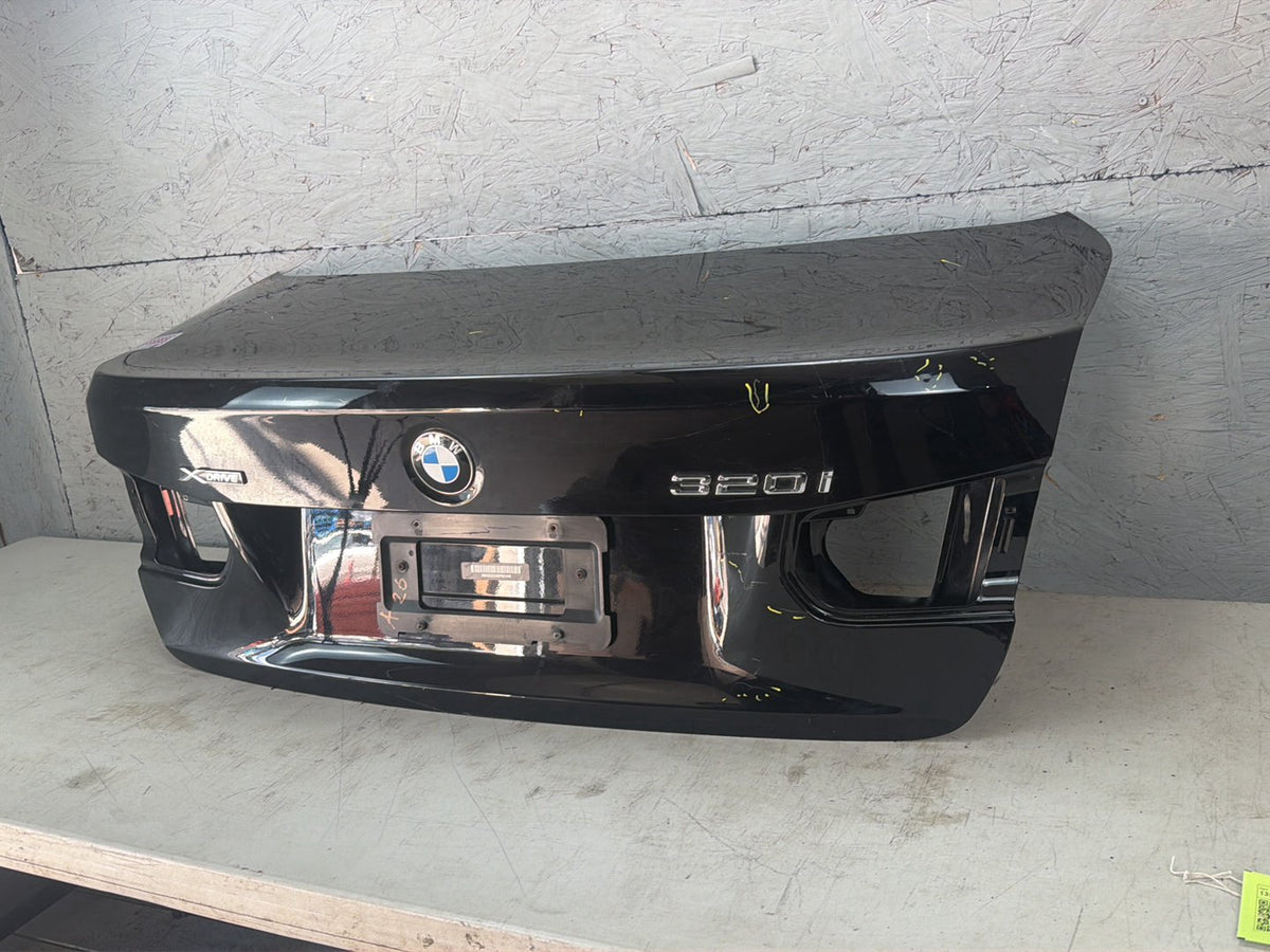 2013-2018 BMW 320i xDrive F30 Rear Trunk Lid Decklid Tailgate Shell OEM