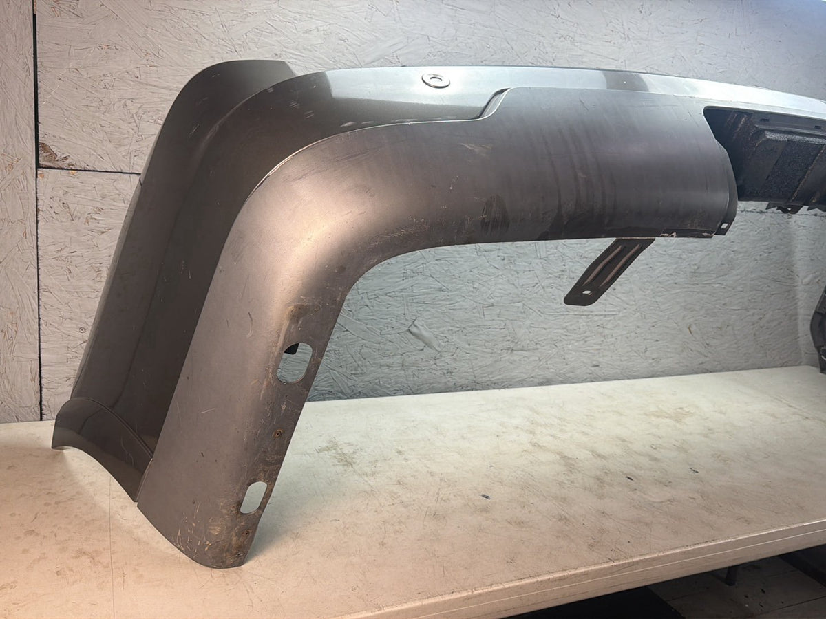 2003-2006 Lincoln Navigator U228 - Rear Bumper Cover OEM