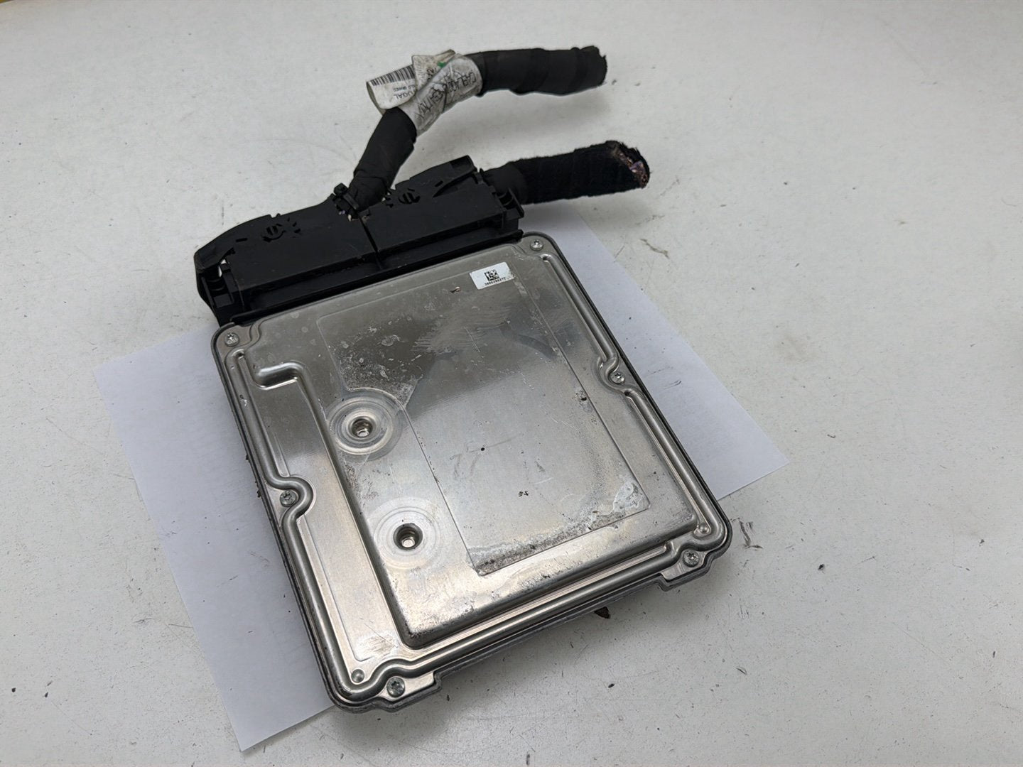 2014-2017 Maserati Ghibli Engine Computer/ ECU Control Module 670031346B OEM