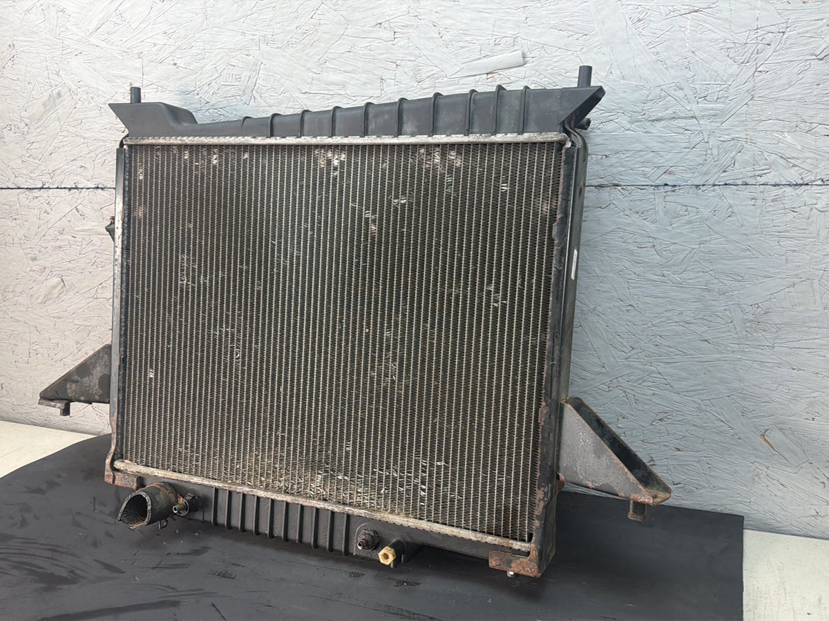 2003-2004 Lincoln Navigator U228 - Aluminum Radiator 2L1H-8009-DE OEM