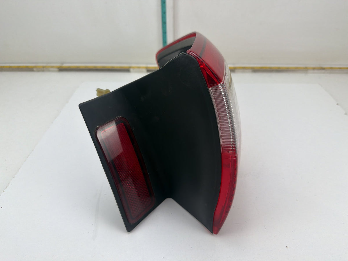 2013-2016 Ford C-Max Rear Right Side Outer Tail Light Lamp DM51-13404-AC OEM