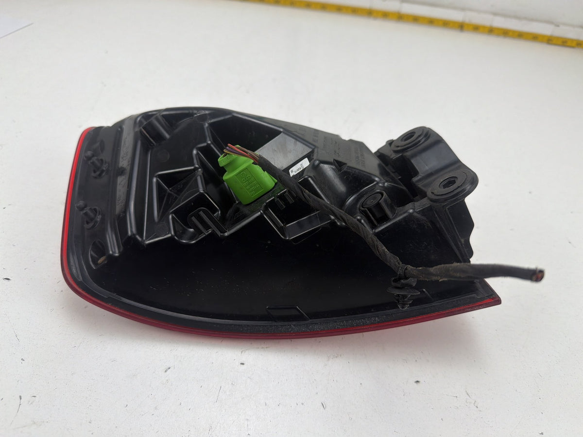 2015-2016 Audi A3 Rear Right Passenger Side Outer LED Tail Light 8V5945096 OEM