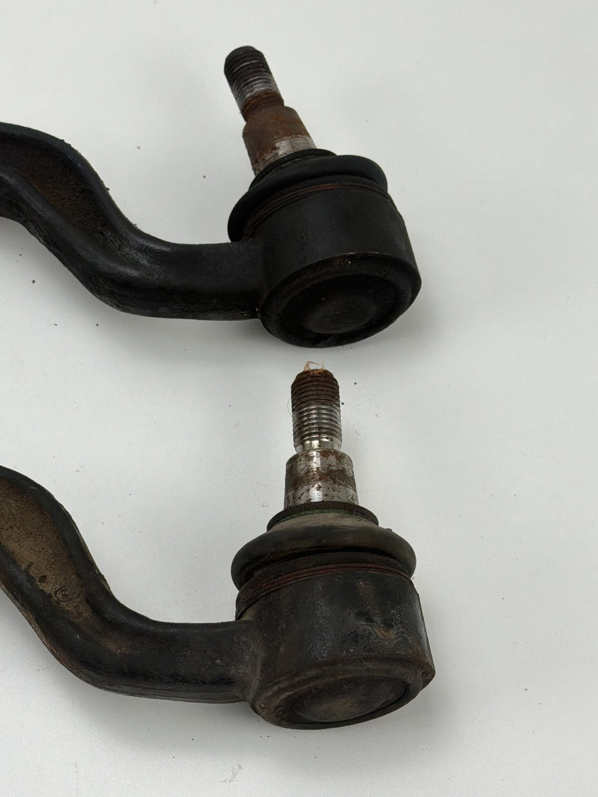 2003-2012 Standard REVISE INVENTORY OLD - Front Lower Control Arm PN: 67506672
