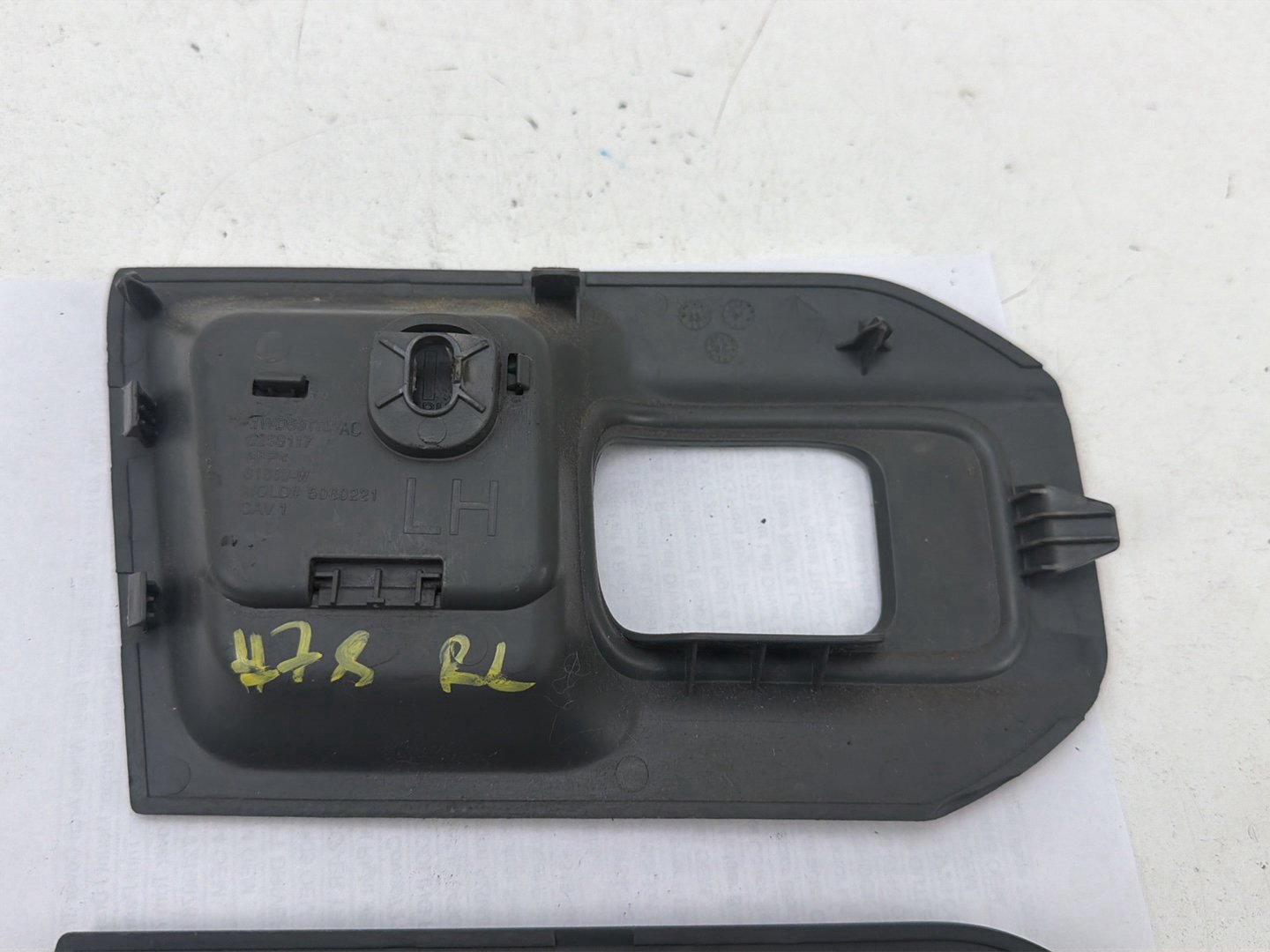 2013-2018 Ram 1500 Front Left Rear Left Inside Door Handle Switch Bezel Set OEM