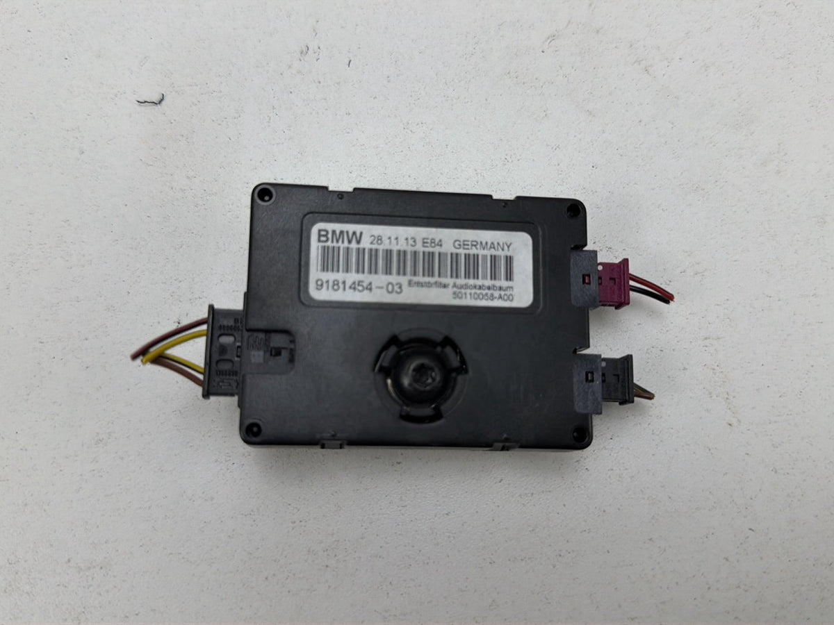 2011-2014 BMW X1 E84 Radio Signal Amplifier 9181454-03 OEM